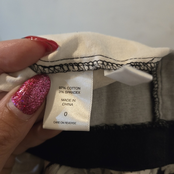 New York & Company Black and White Pencil Skirt Size 0 - Picture 6 of 6